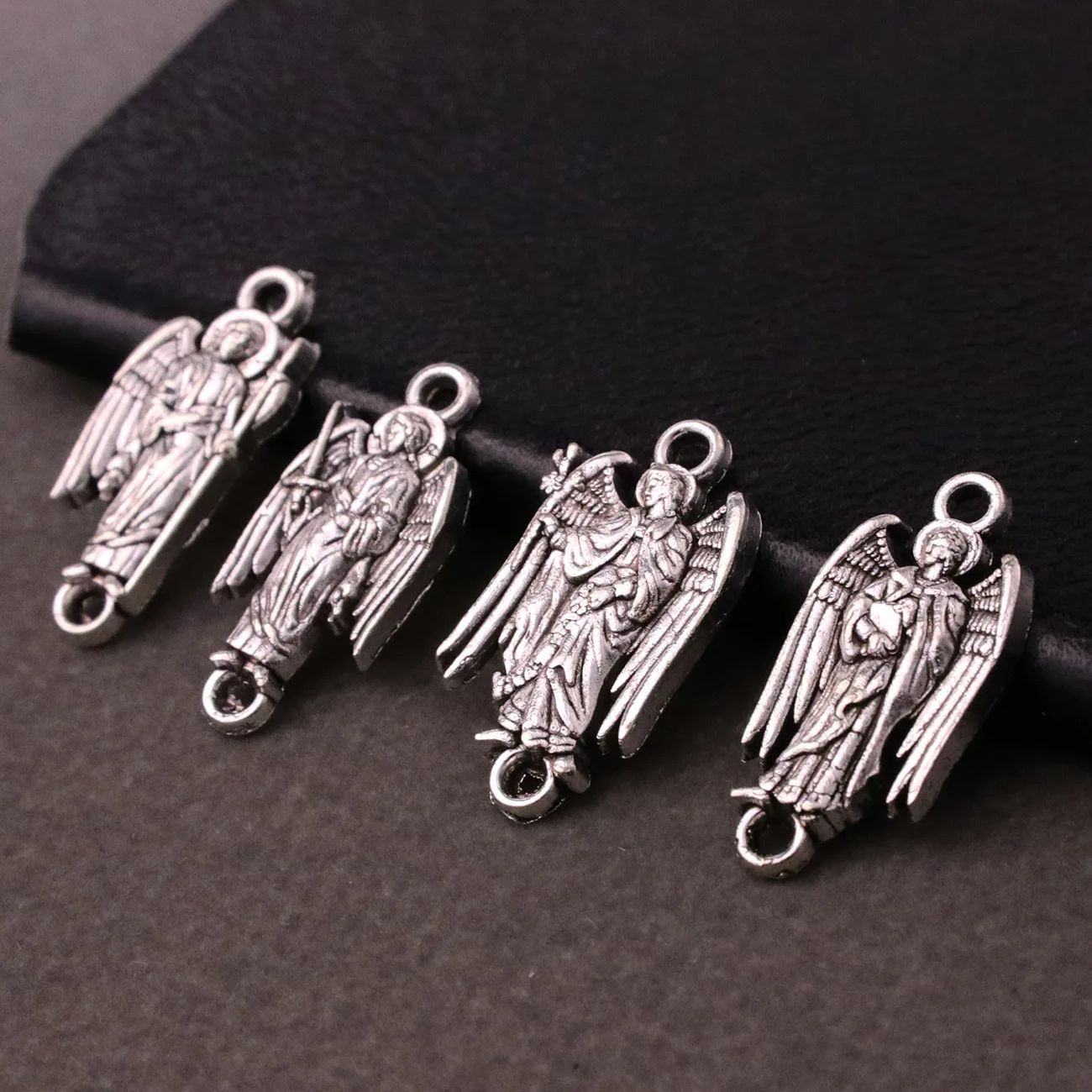Jewelry Making Michaels - 4 ชิ้น Archangel เหรียญคริสเตียนป้องกัน Saint Michael
