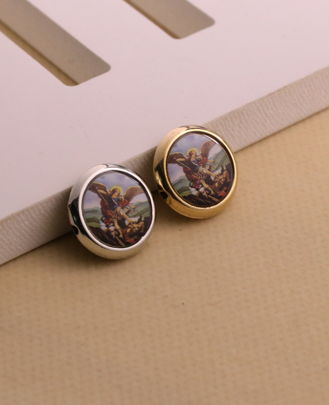 20 ชิ้นรอบ Archangel Saint Mic - Jewelry Making Michaels บทวิจารณ์และราคา